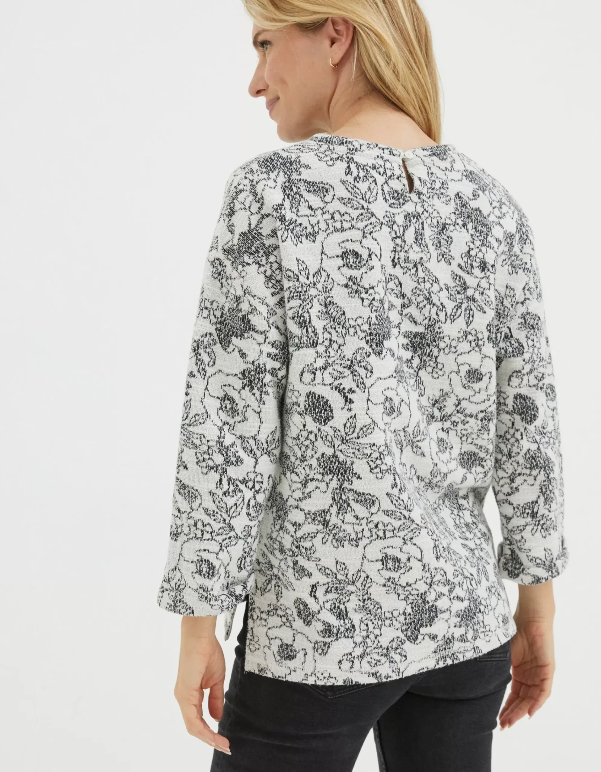 Amari Jacquard Sweatshirt