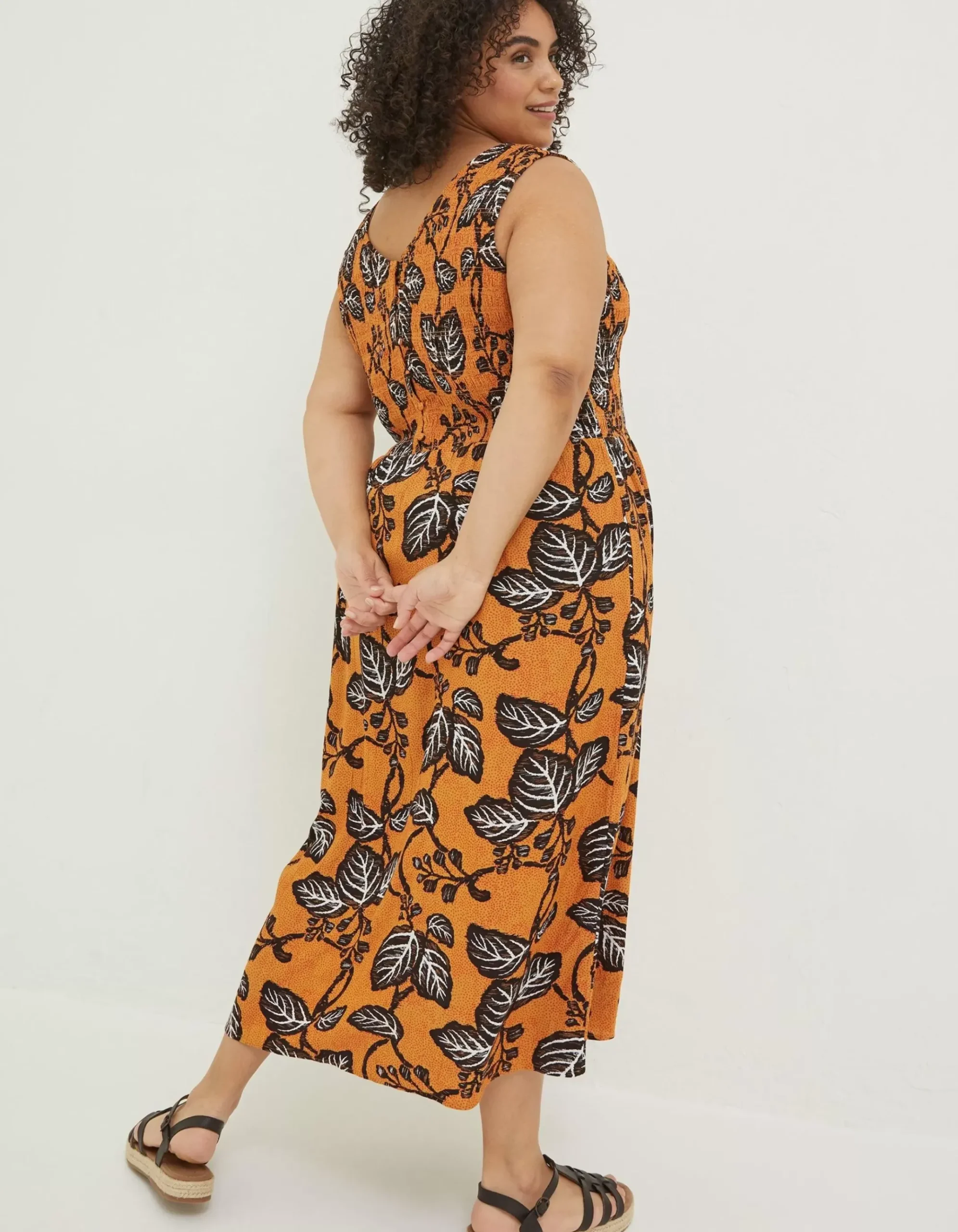 Anna Vine Floral Midi Dress