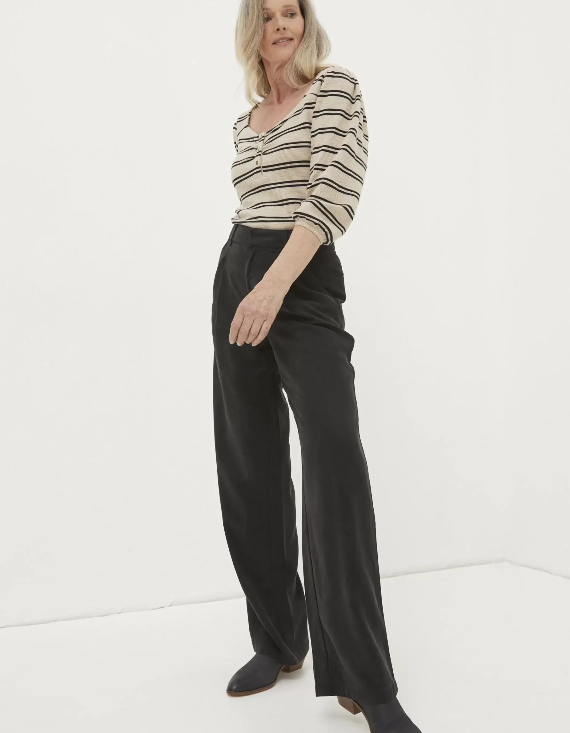 Blake Wide Leg Drape Trousers