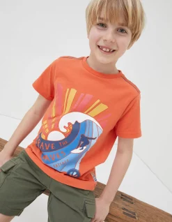 Brave The Waves Graphic T-Shirt