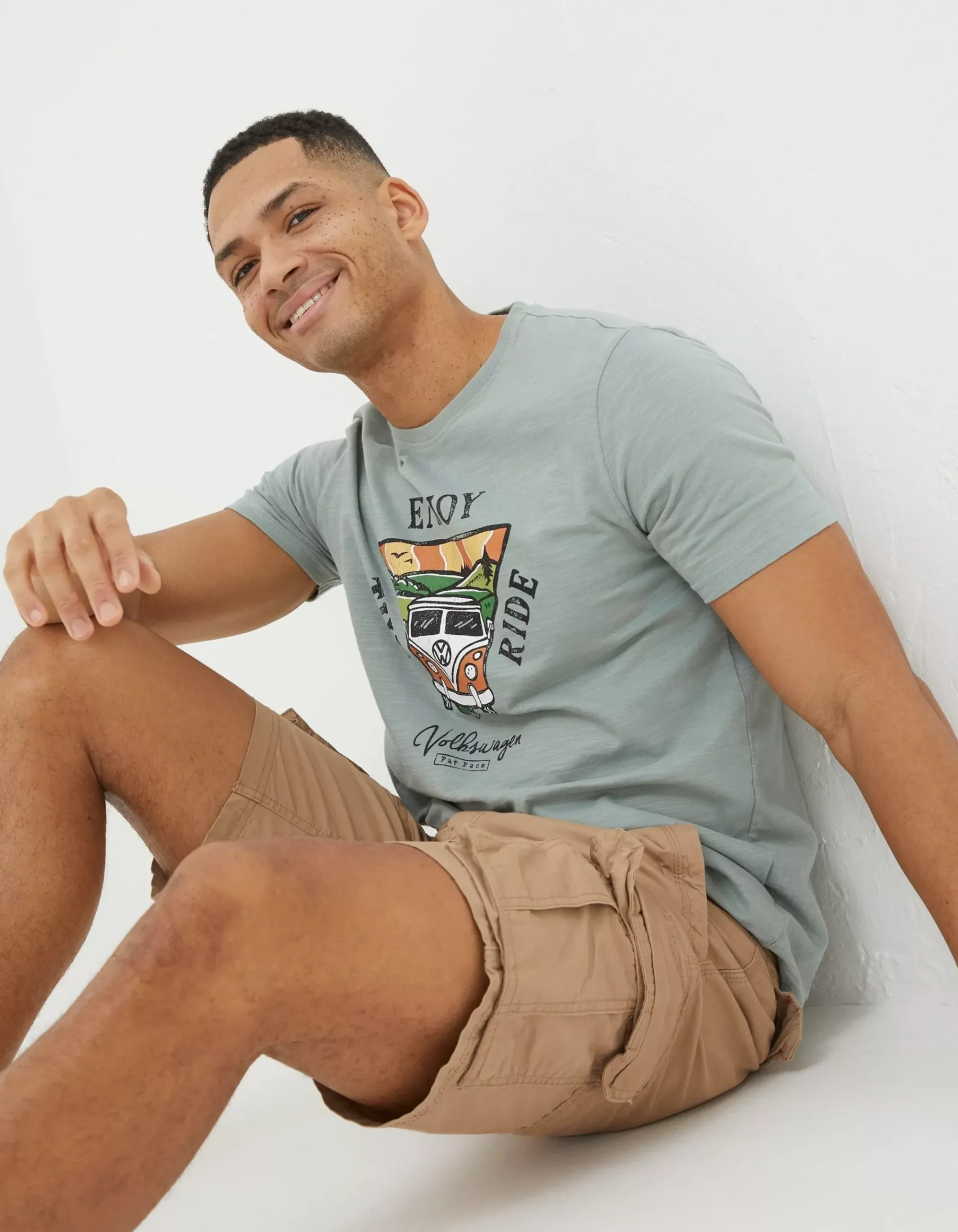 Bude Lightweight Cargo Shorts