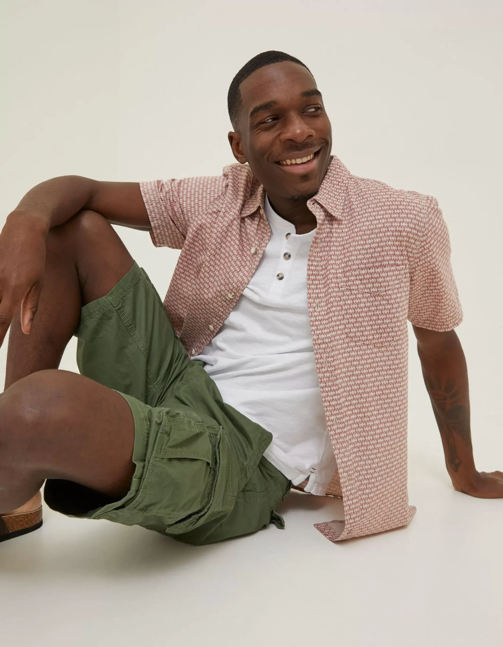 Bude Lightweight Cargo Shorts