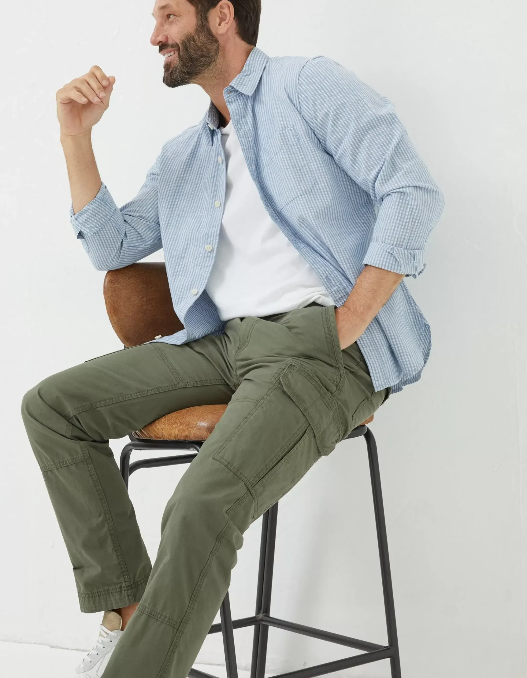 Bude Straight Cargo Trousers