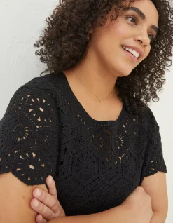 Carrie Crochet Top