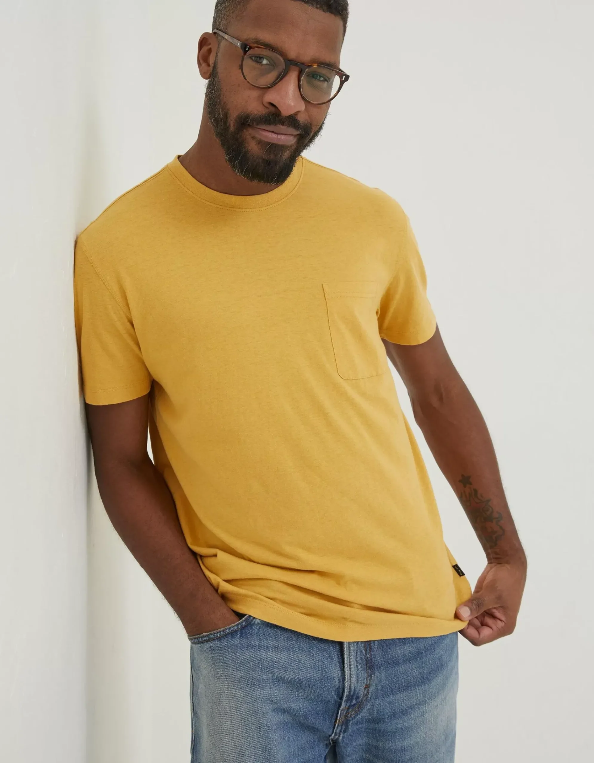 Cotton Linen Pocket T-Shirt