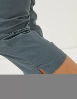 Farnham Cropped Chinos