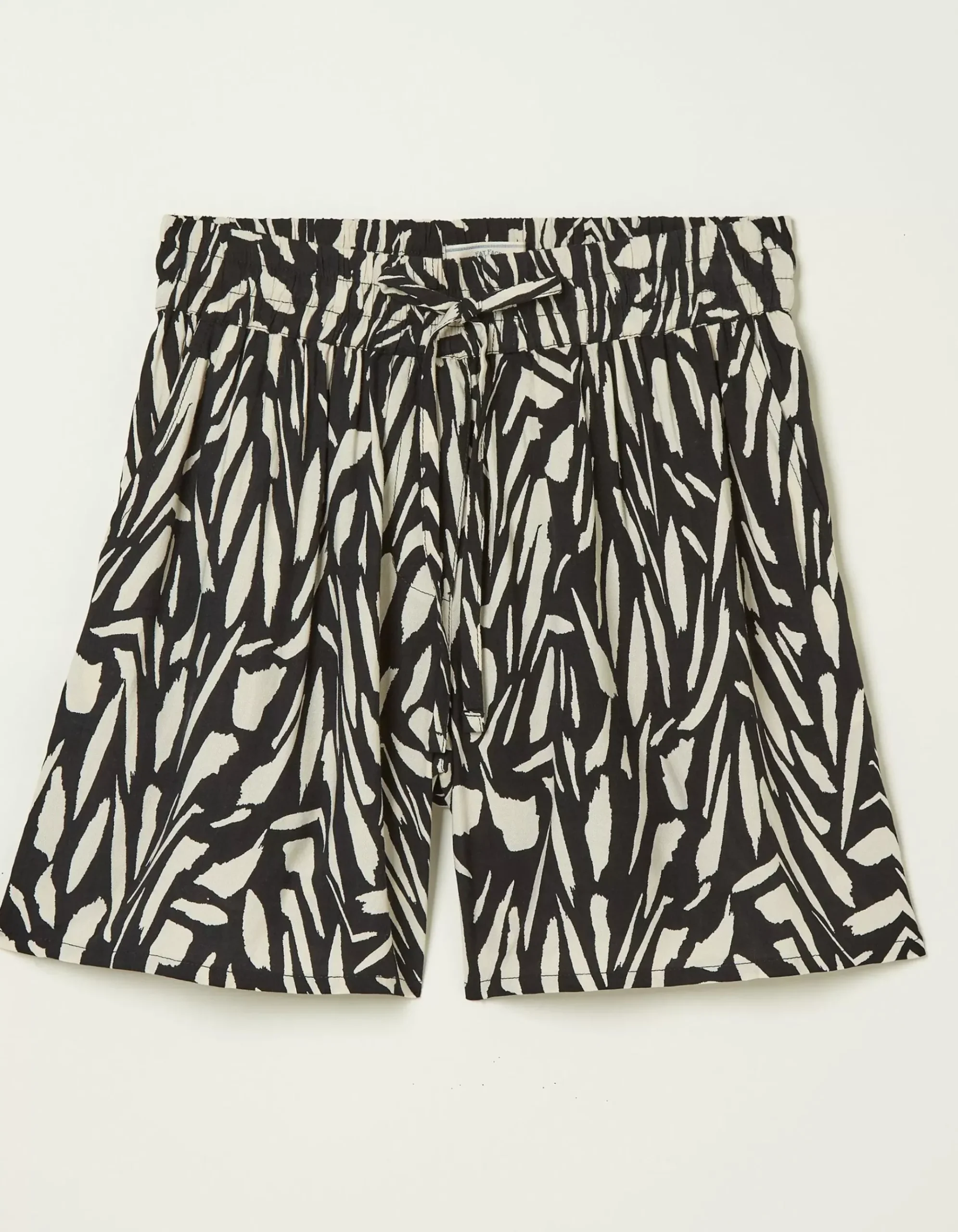 Fiona Paint Stroke Shorts