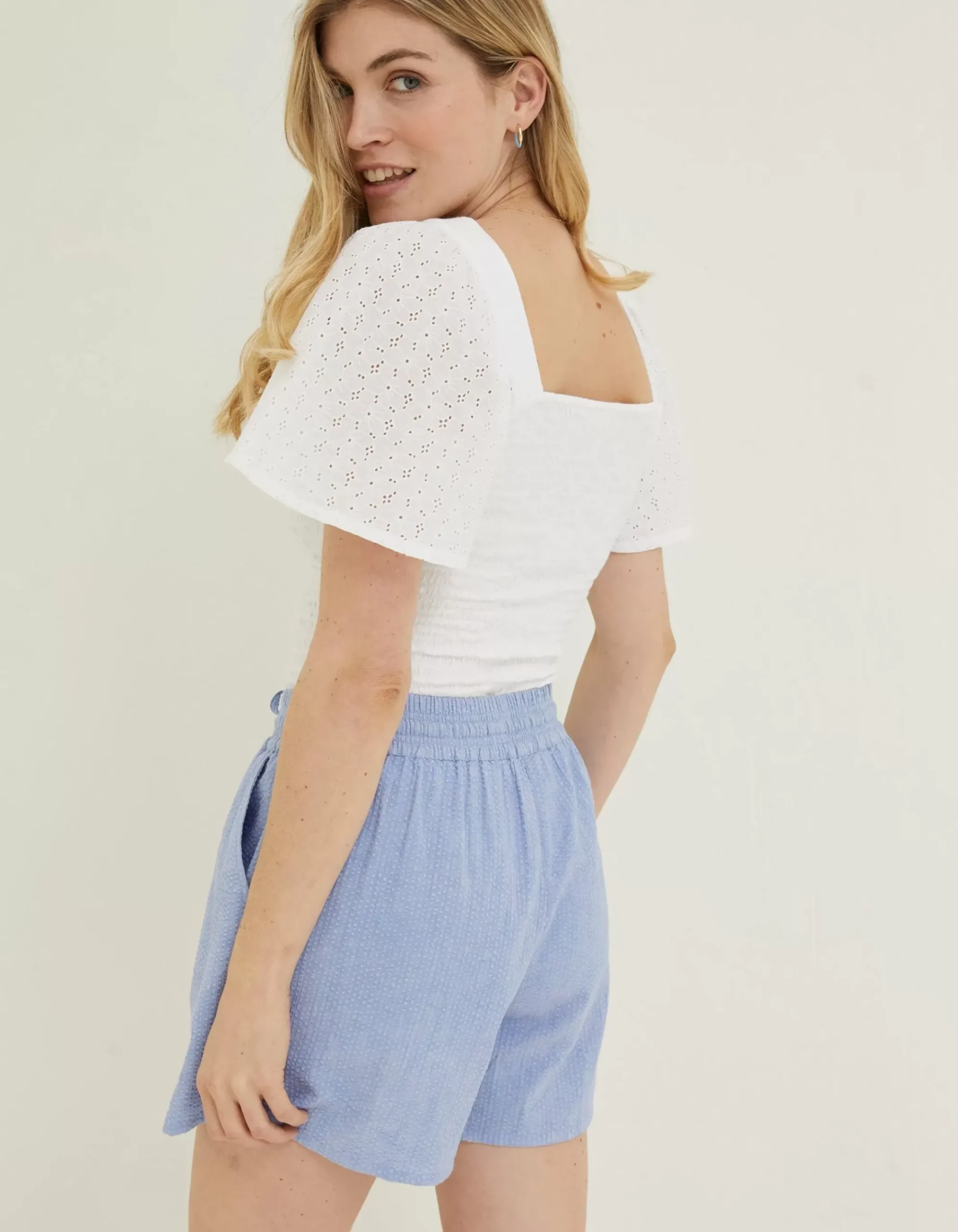 Flippy Textured Spot Shorts