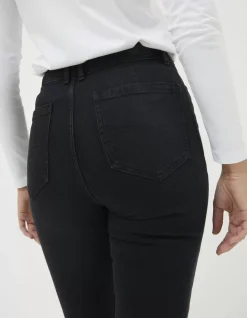 Fly Flare Jeans
