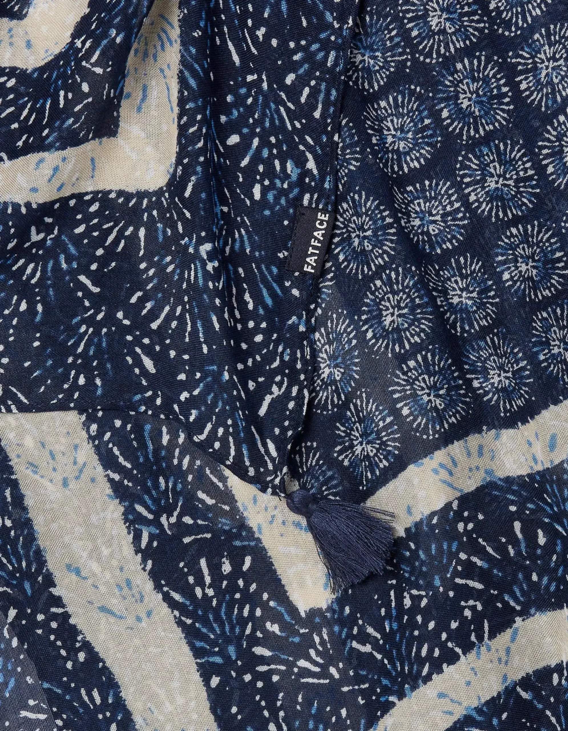 Geo Border Scarf