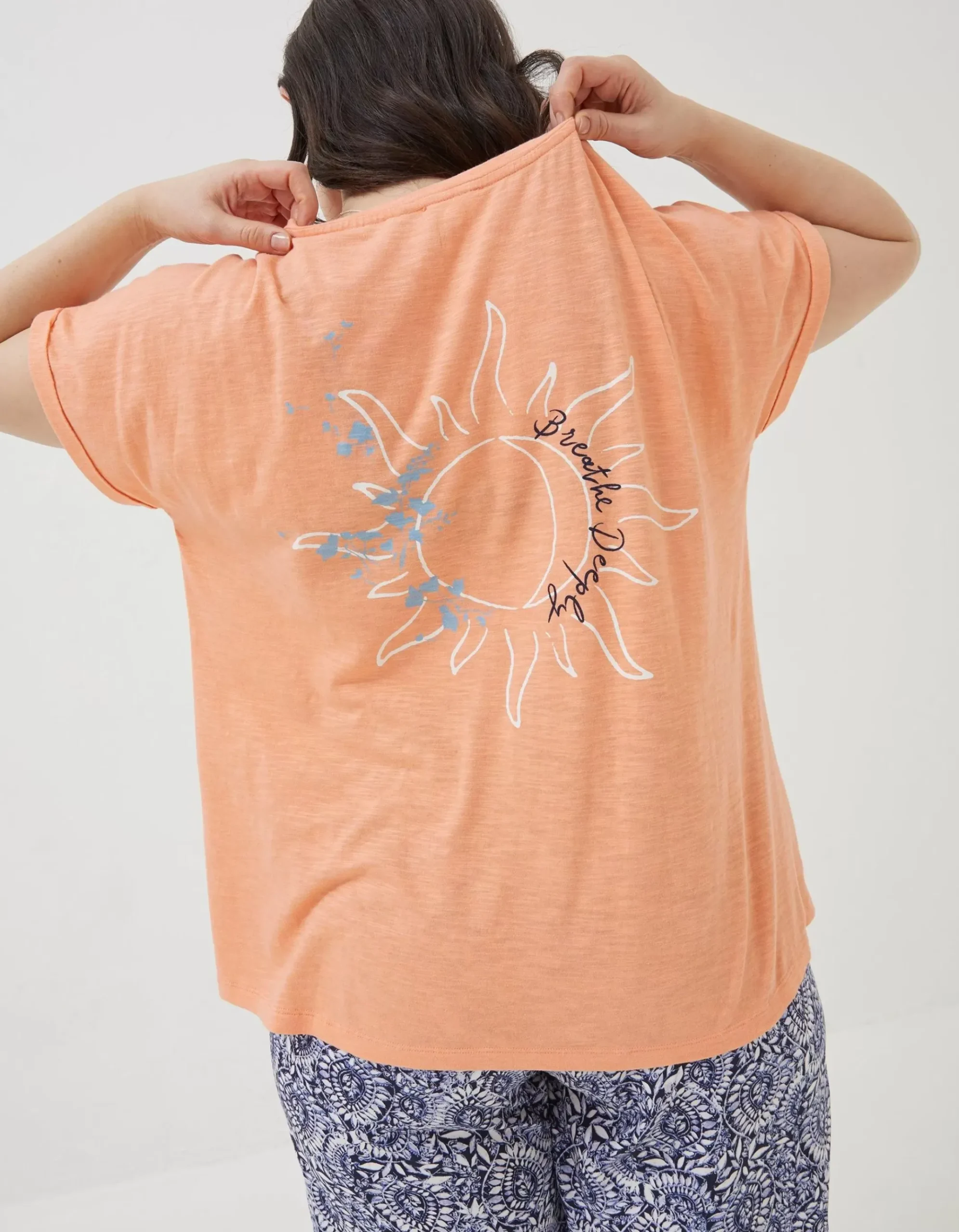 Ivy Breathe Deeply Graphic T-Shirt