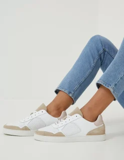 Keira Skater Trainer