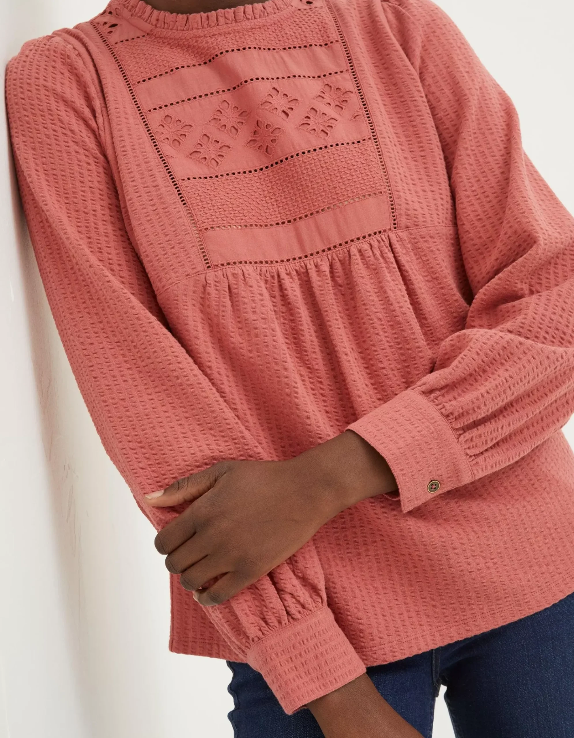 Liza Broderie Top