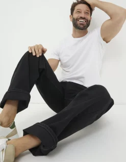 Loose Fit Jeans