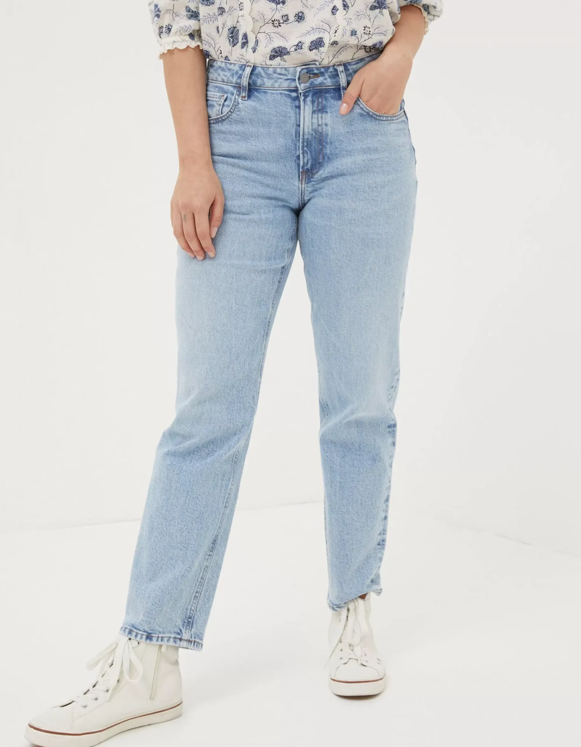 Ludlow Boyfriend Jeans