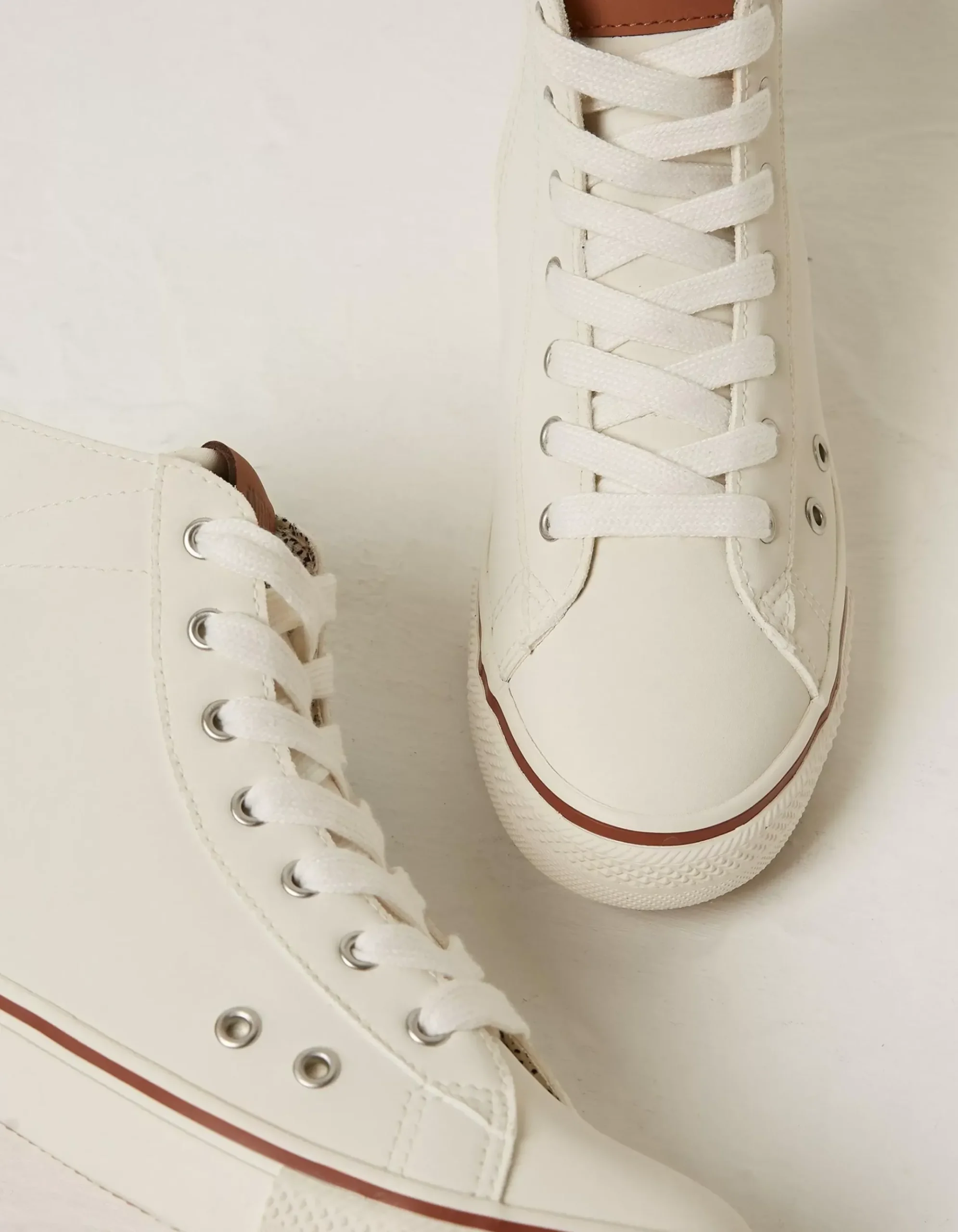 Mae High Top Trainer