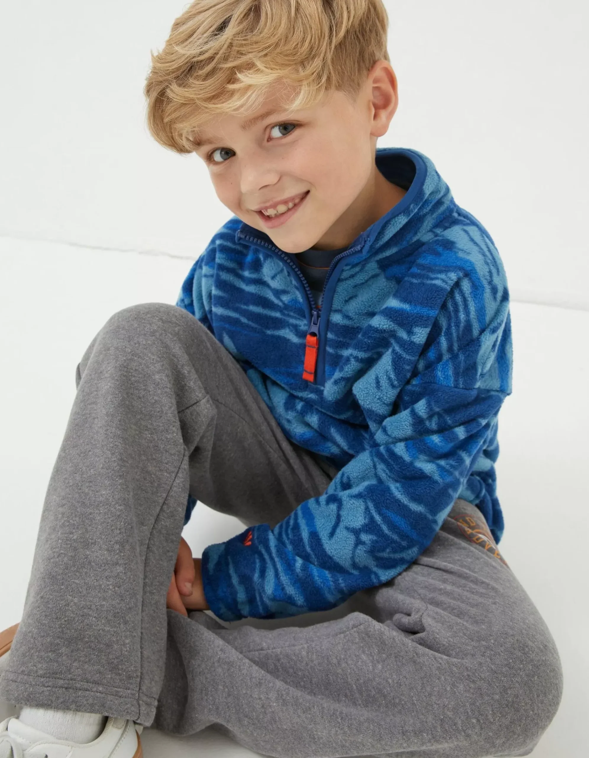 Mountains Microfleece Sweatshirt