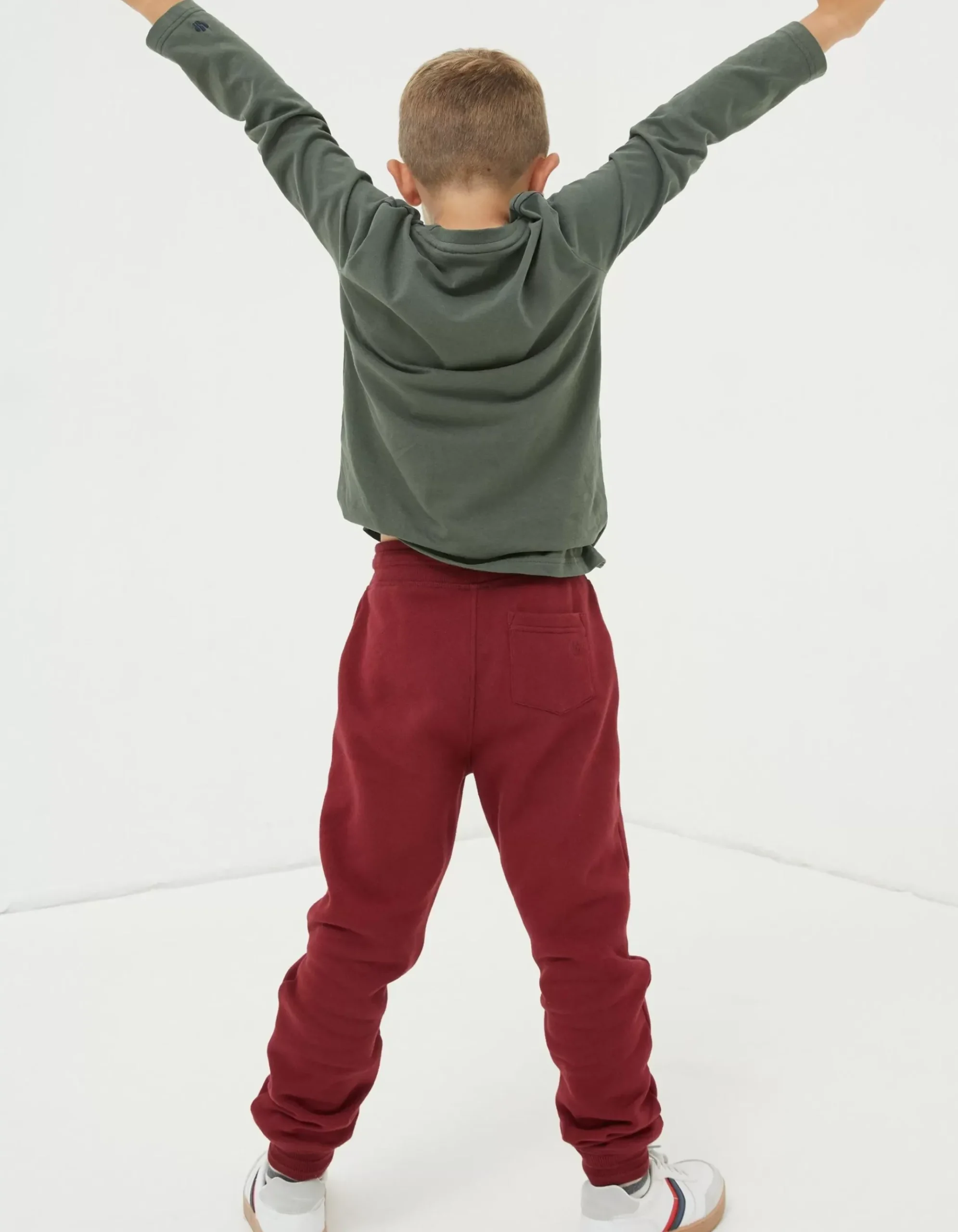 Noah Knee Panel Joggers