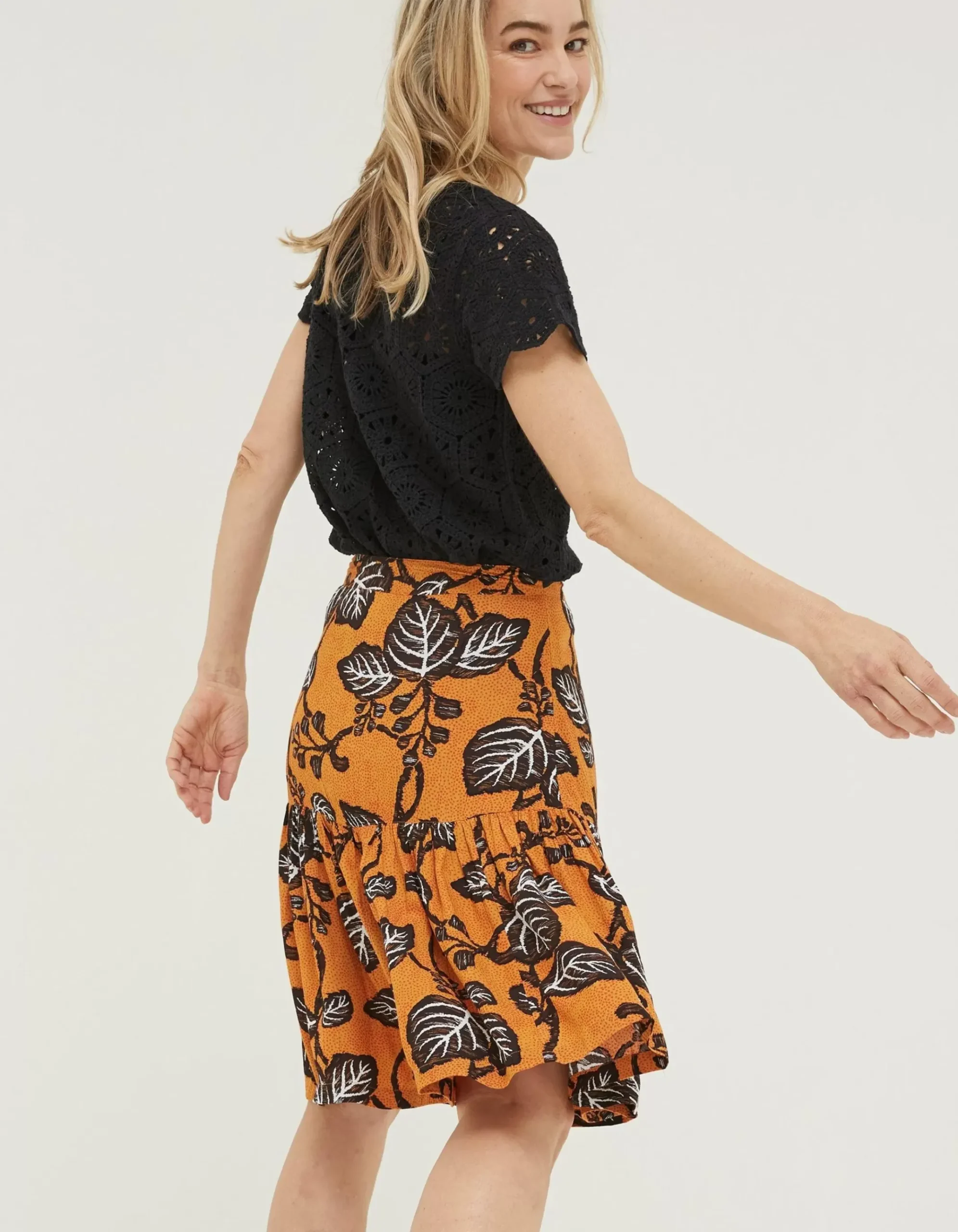 Remy Vine Floral Skirt