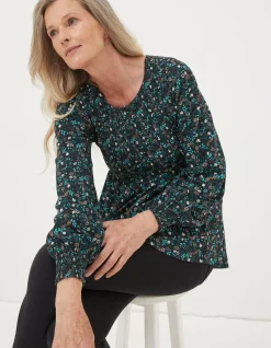 Sara Evergreen Top