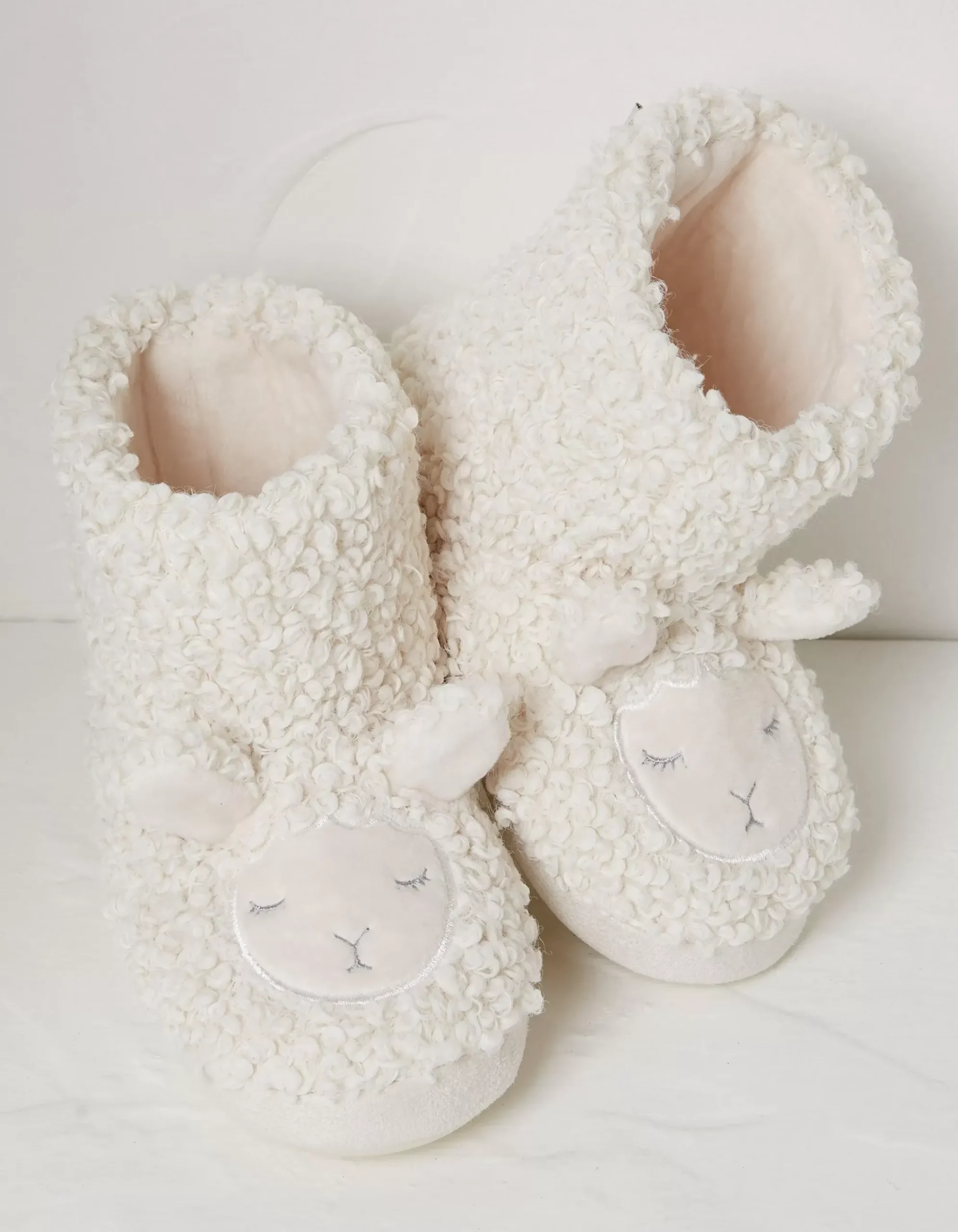 Shelter Stevie Sheep Slipper Boot