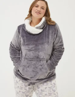 Snuggle Top