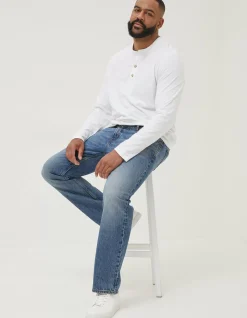 Straight Authentic Wash Jeans