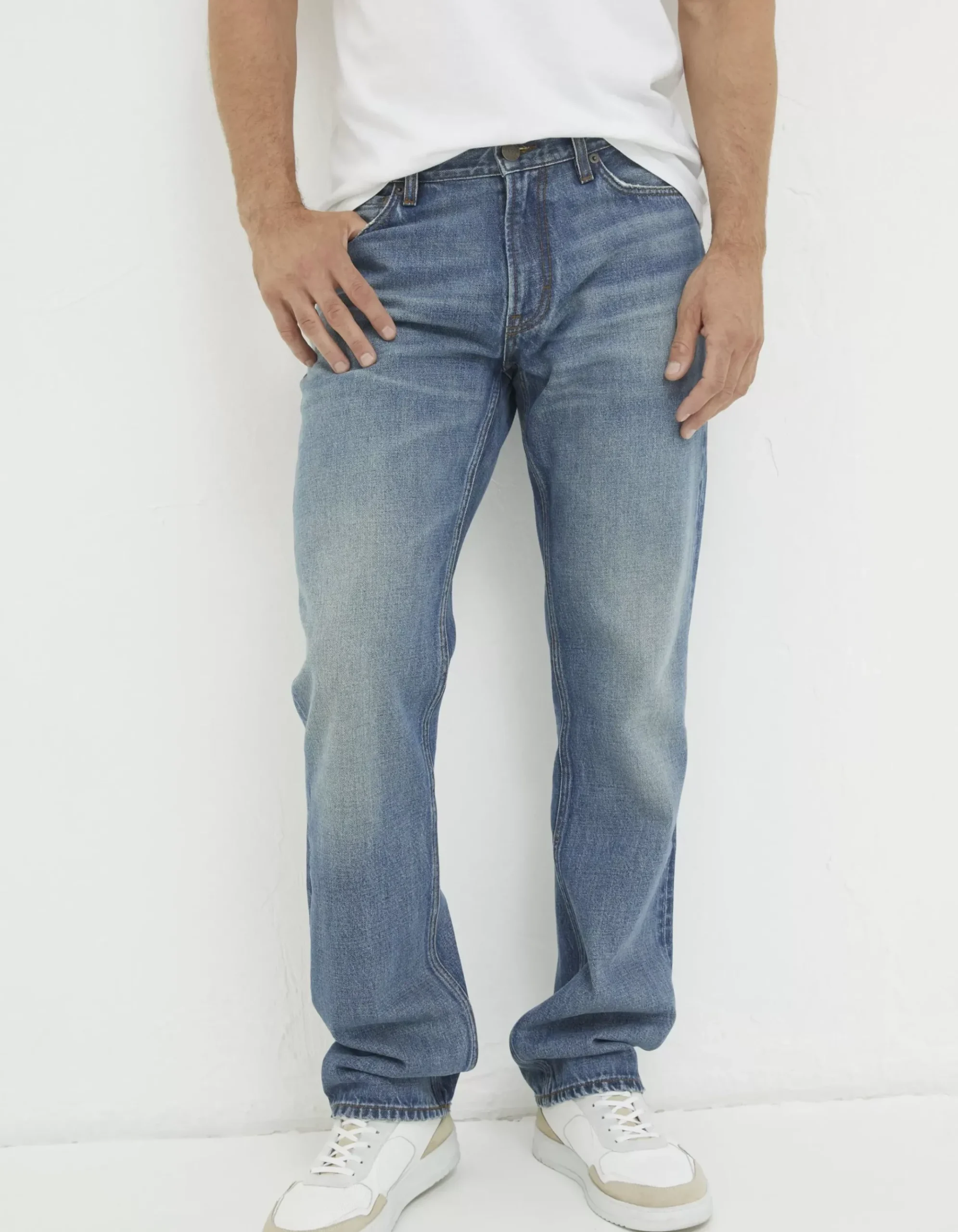 Straight Fit Jeans