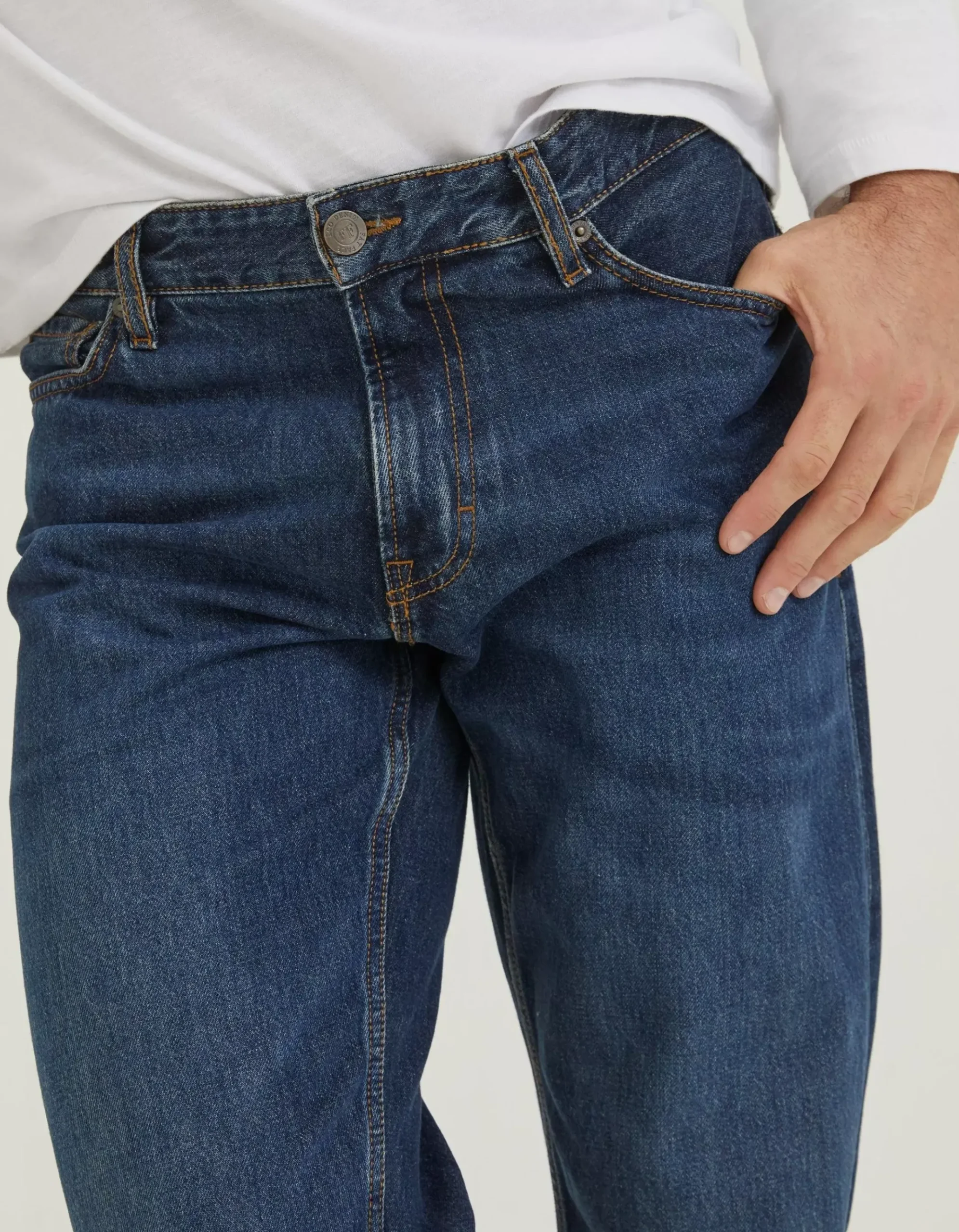 Straight Mid Wash Jeans