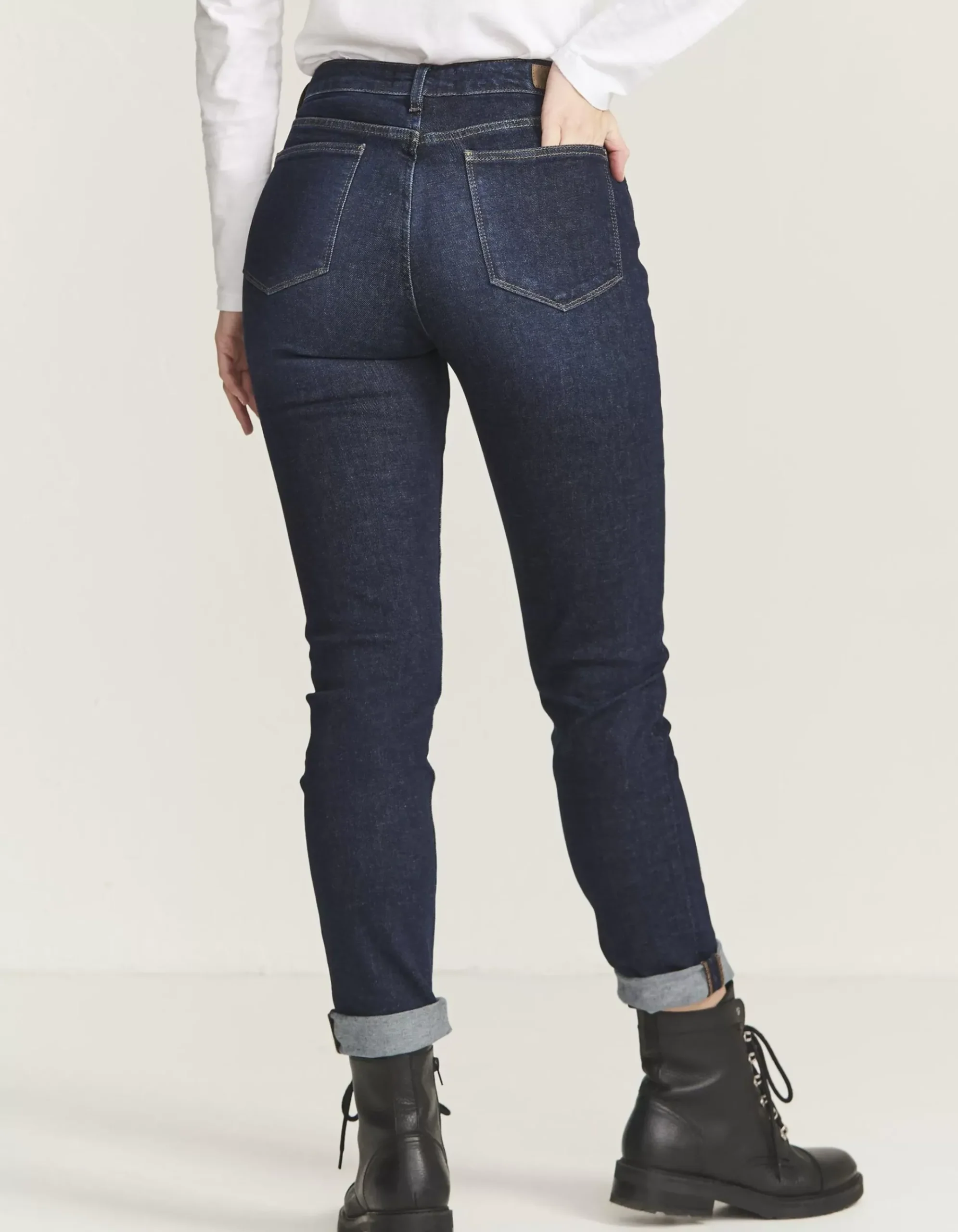 Sway Slim Jeans