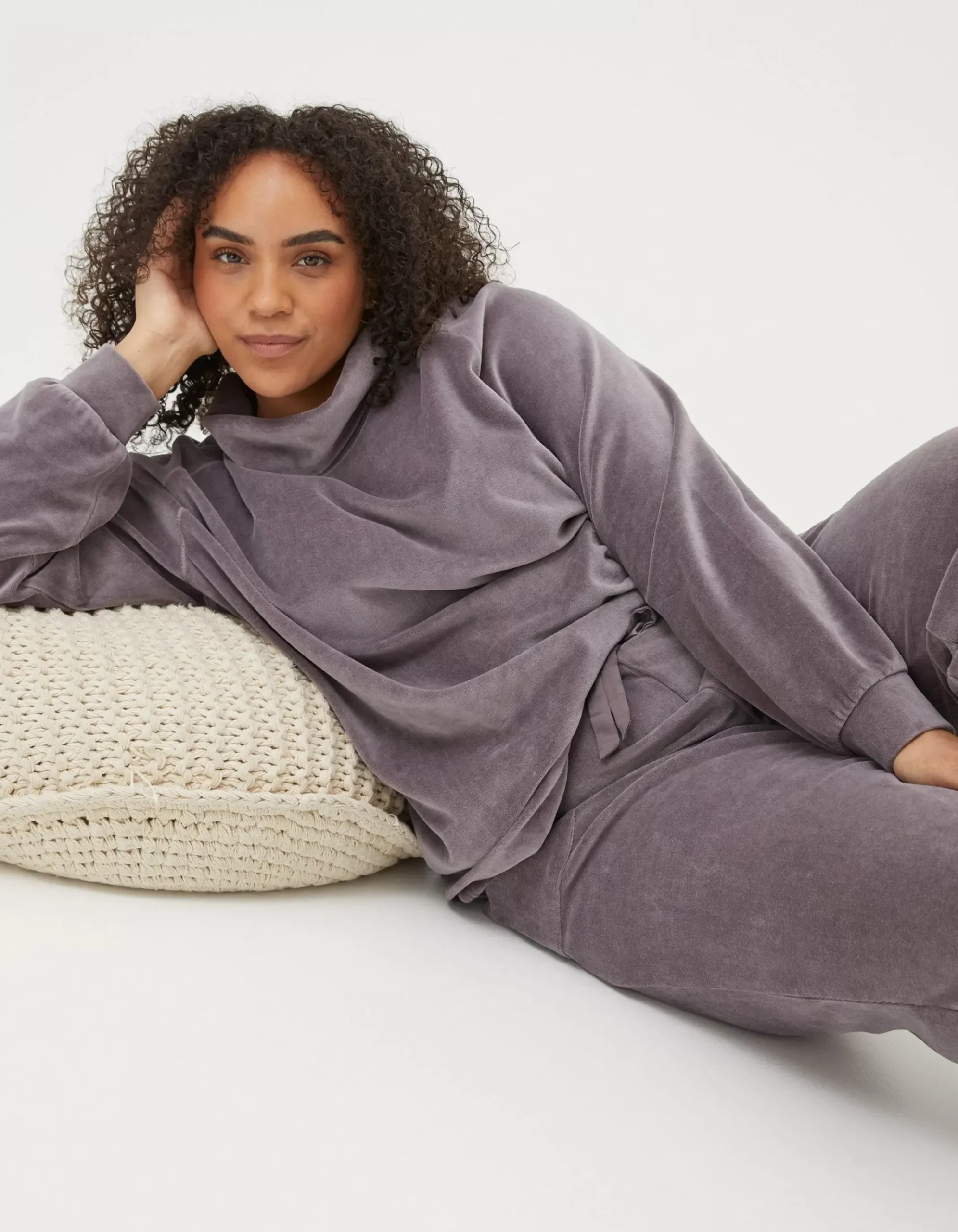 Verity Velvet Funnel Top