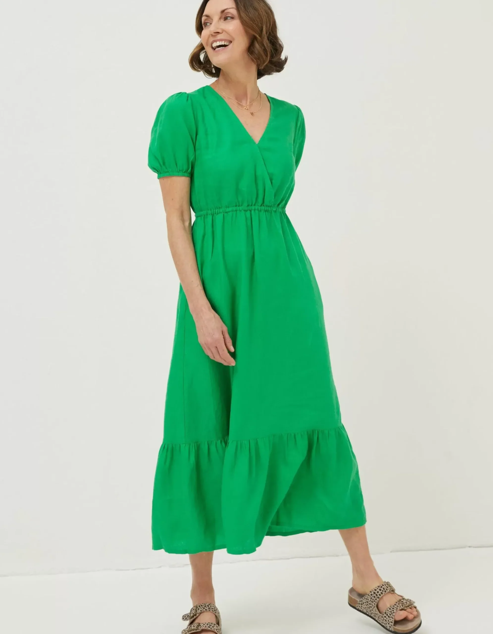 Vivvie Linen Midi Dress