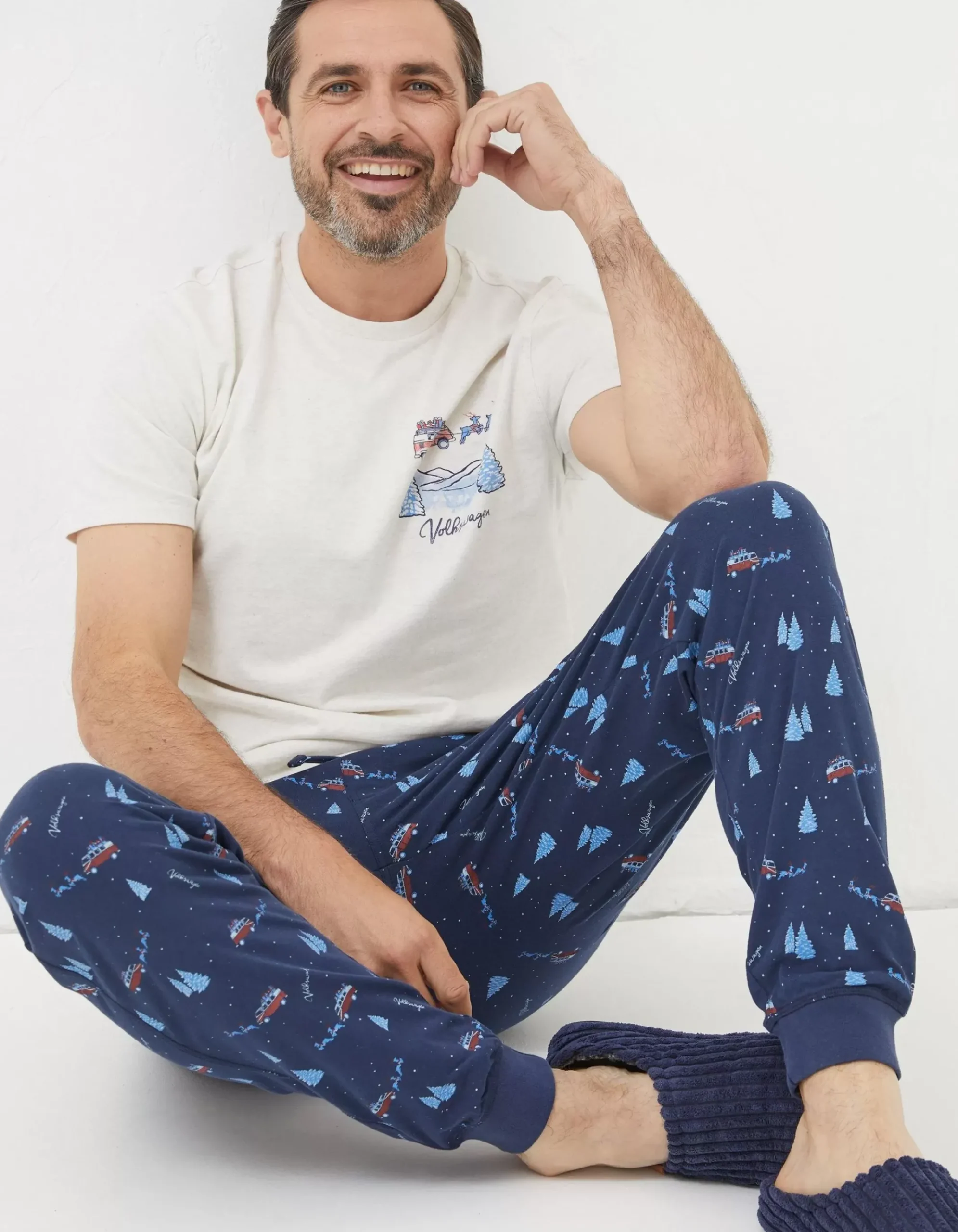 Vw Jogger Pyjama Set